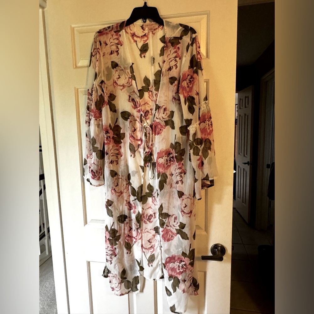 Band of Gypsies long cover up pink/off white/green floral pattern sz Med